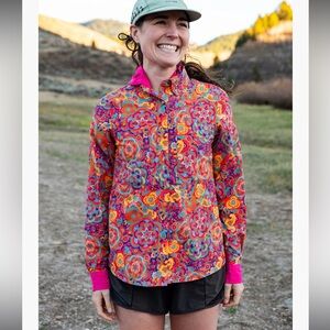 Jolly Gear Triple Crown Button Down Sun Hoodie Women’s Size Small